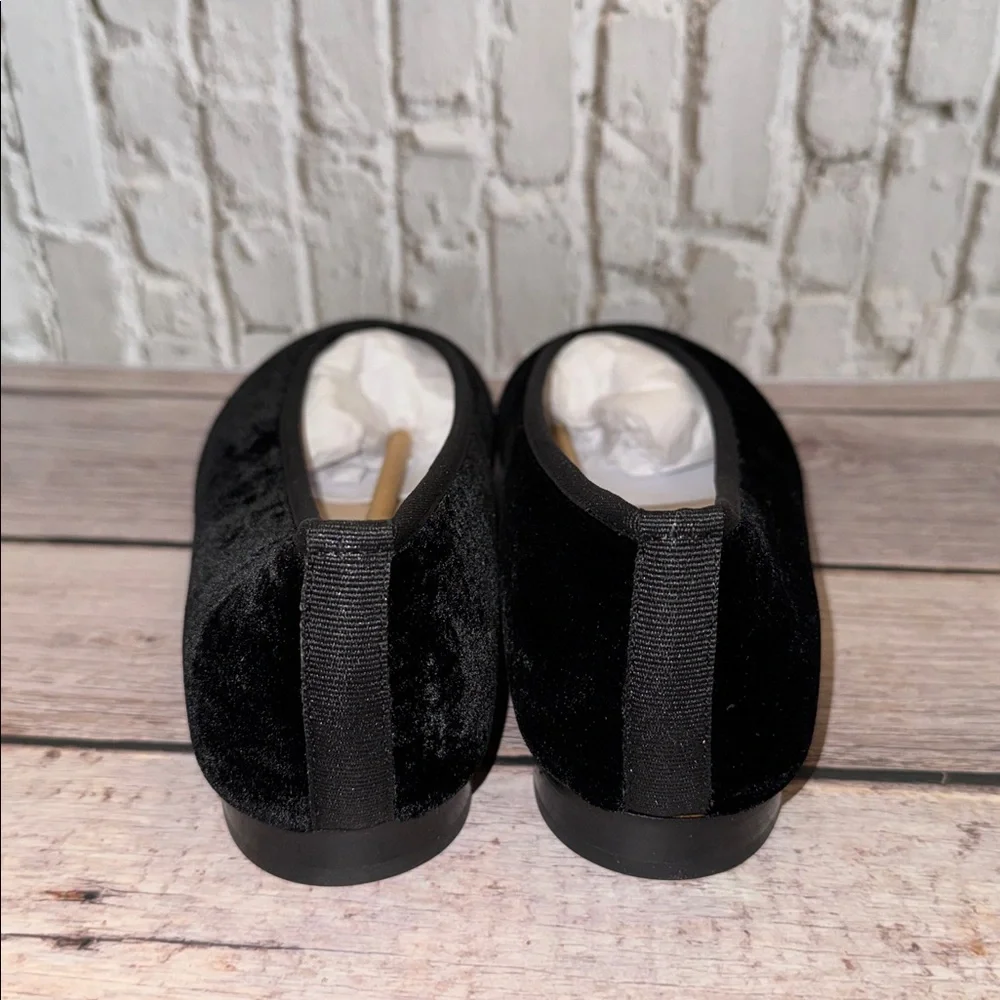 Black Velvet Nina Flats